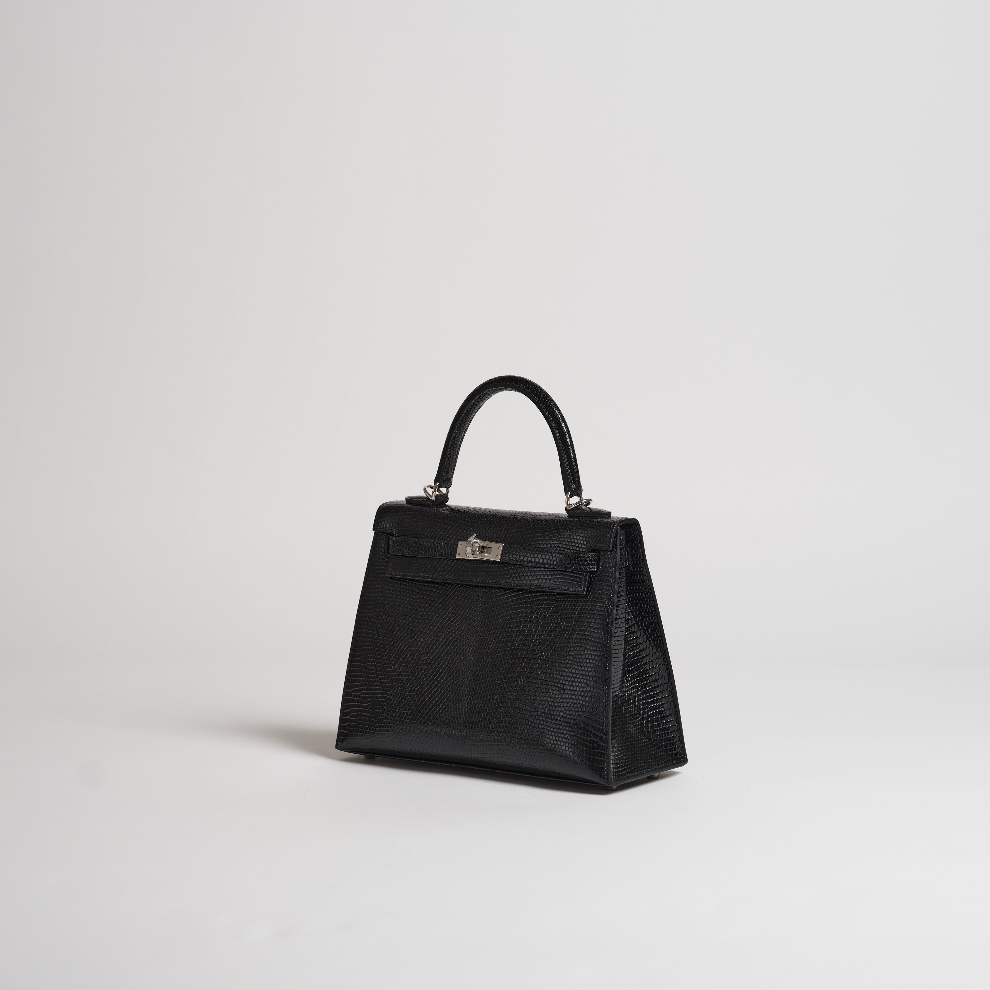 Hermès 25cm Kelly Sellier black lizard palladium hardware