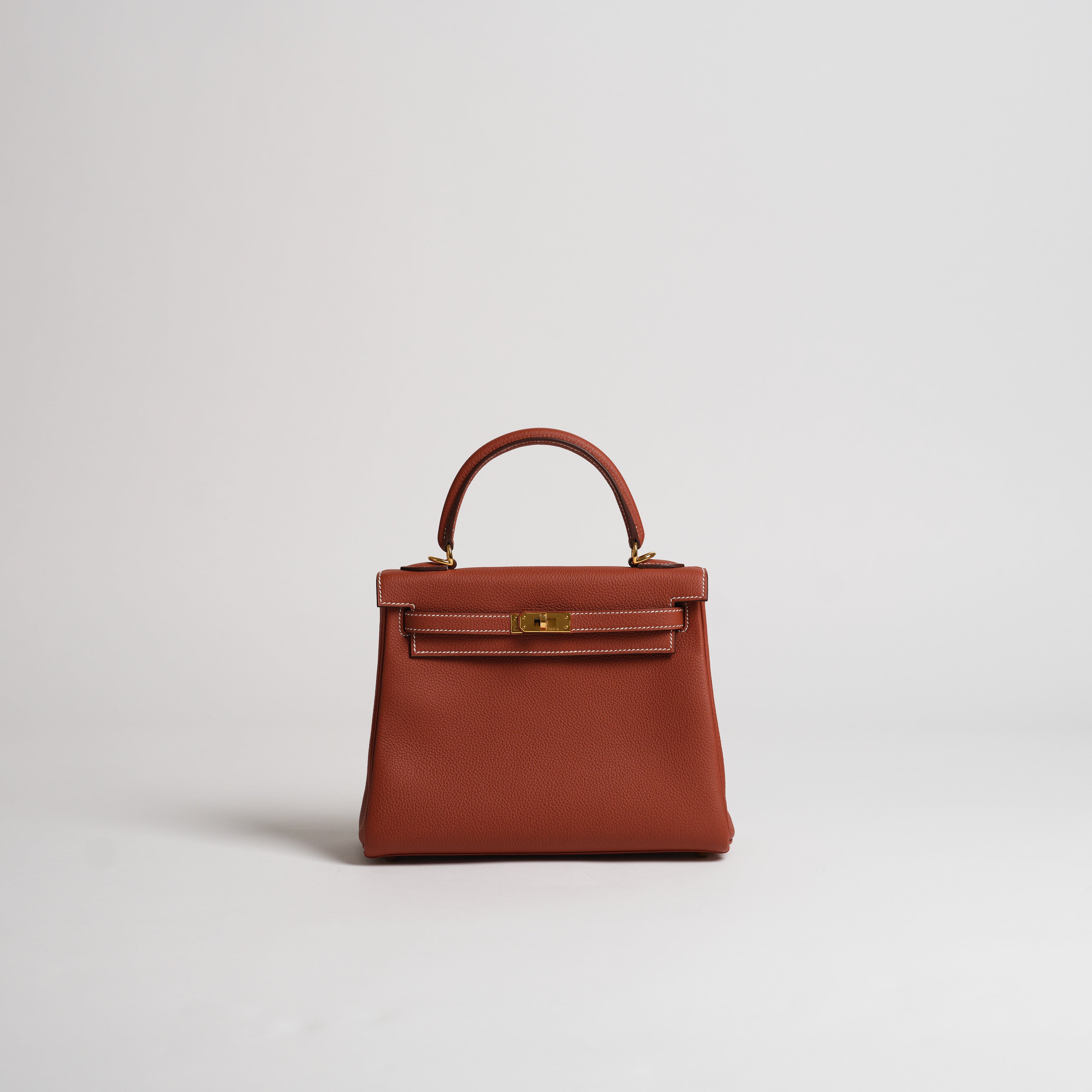 Hermès 25cm Kelly Retourne sienne togo gold hardware