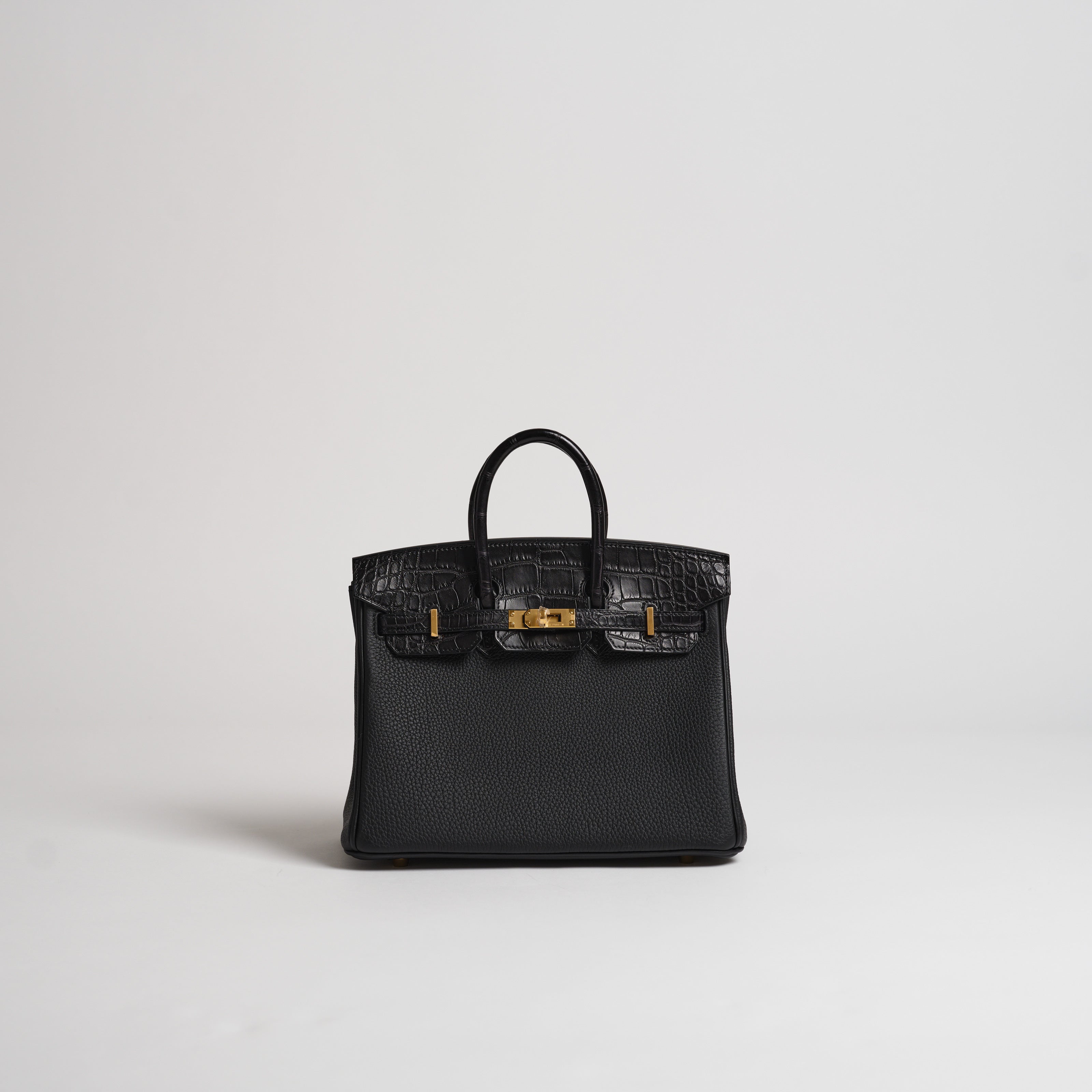Hermès 25cm Birkin TOUCH black togo & matt alligator gold hardware