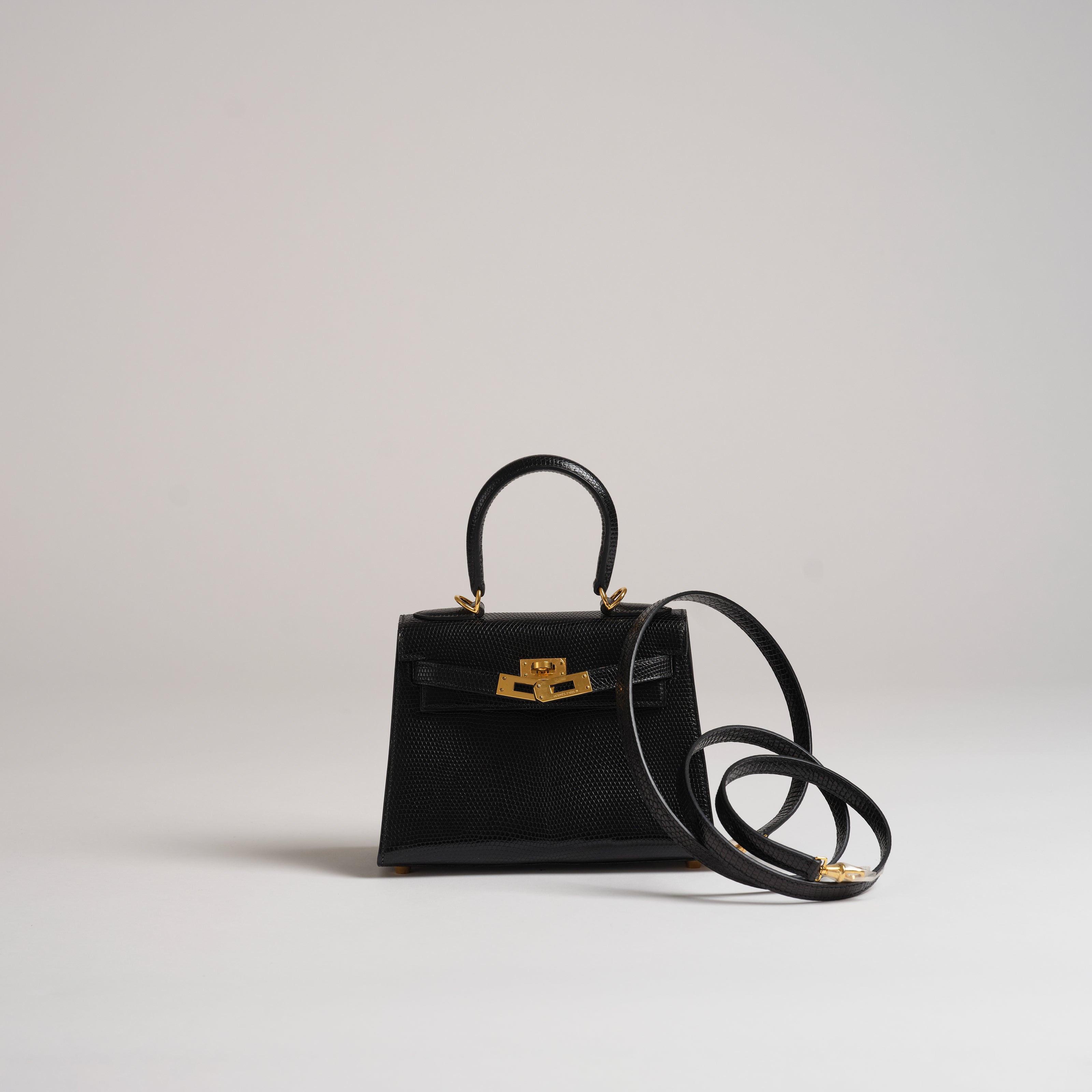 Vintage Hermès 20cm Kelly Sellier black lizard gold hardware