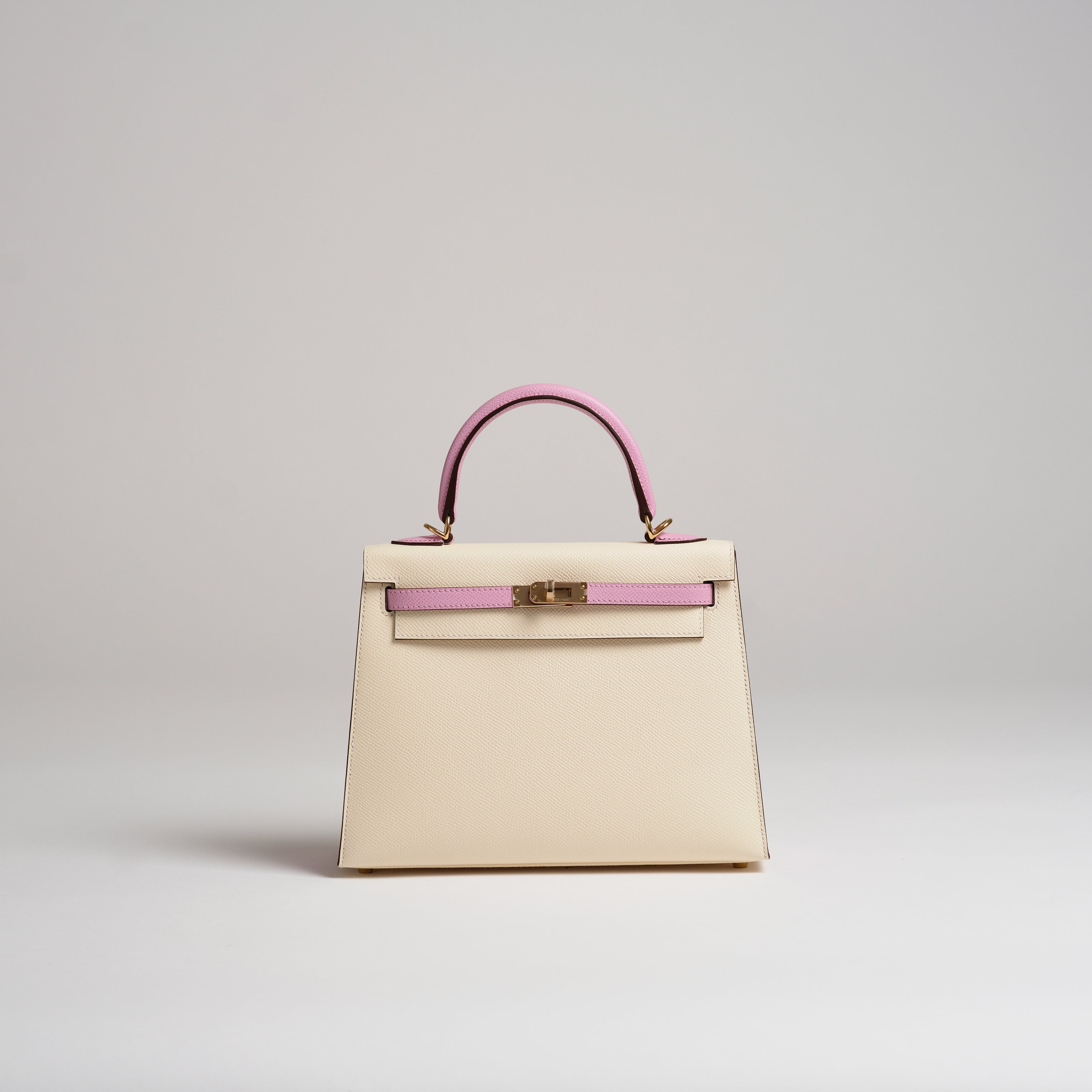 Hermès 25cm Kelly Sellier Horseshoe nata & mauve sylvester epsom gold hardware