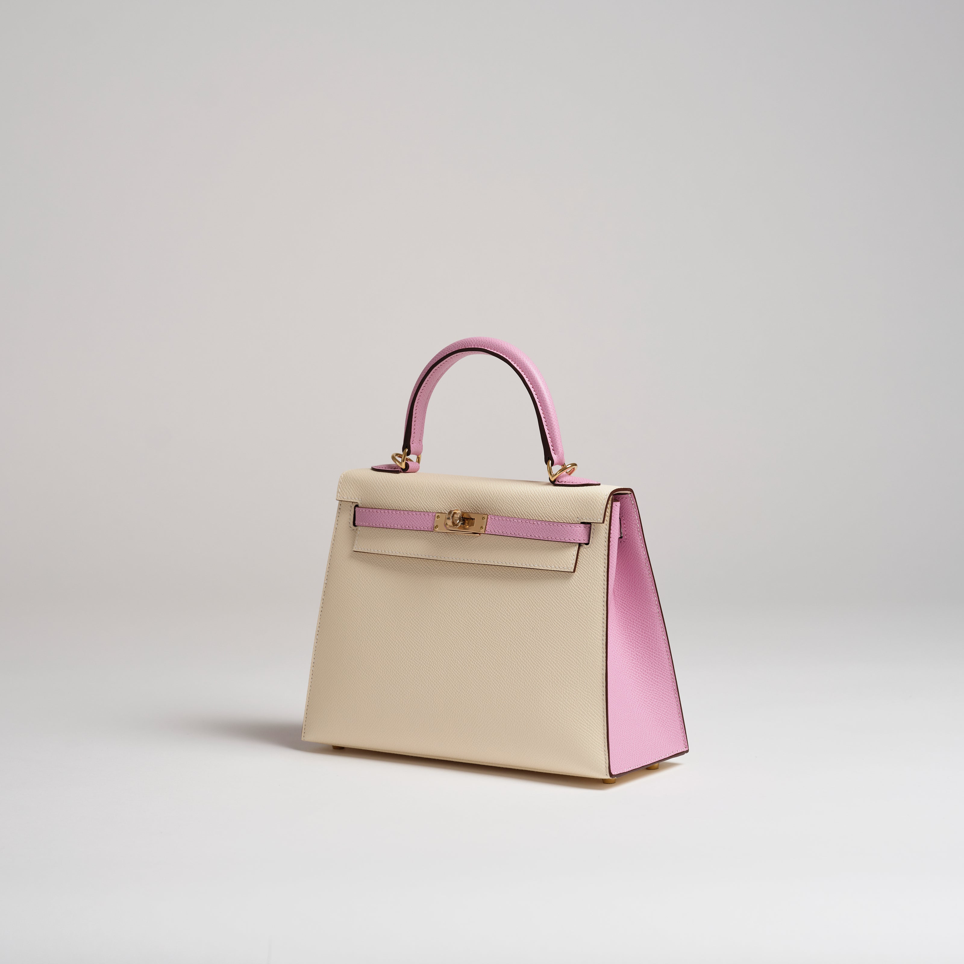 Hermès 25cm Kelly Sellier Horseshoe nata & mauve sylvester epsom gold hardware