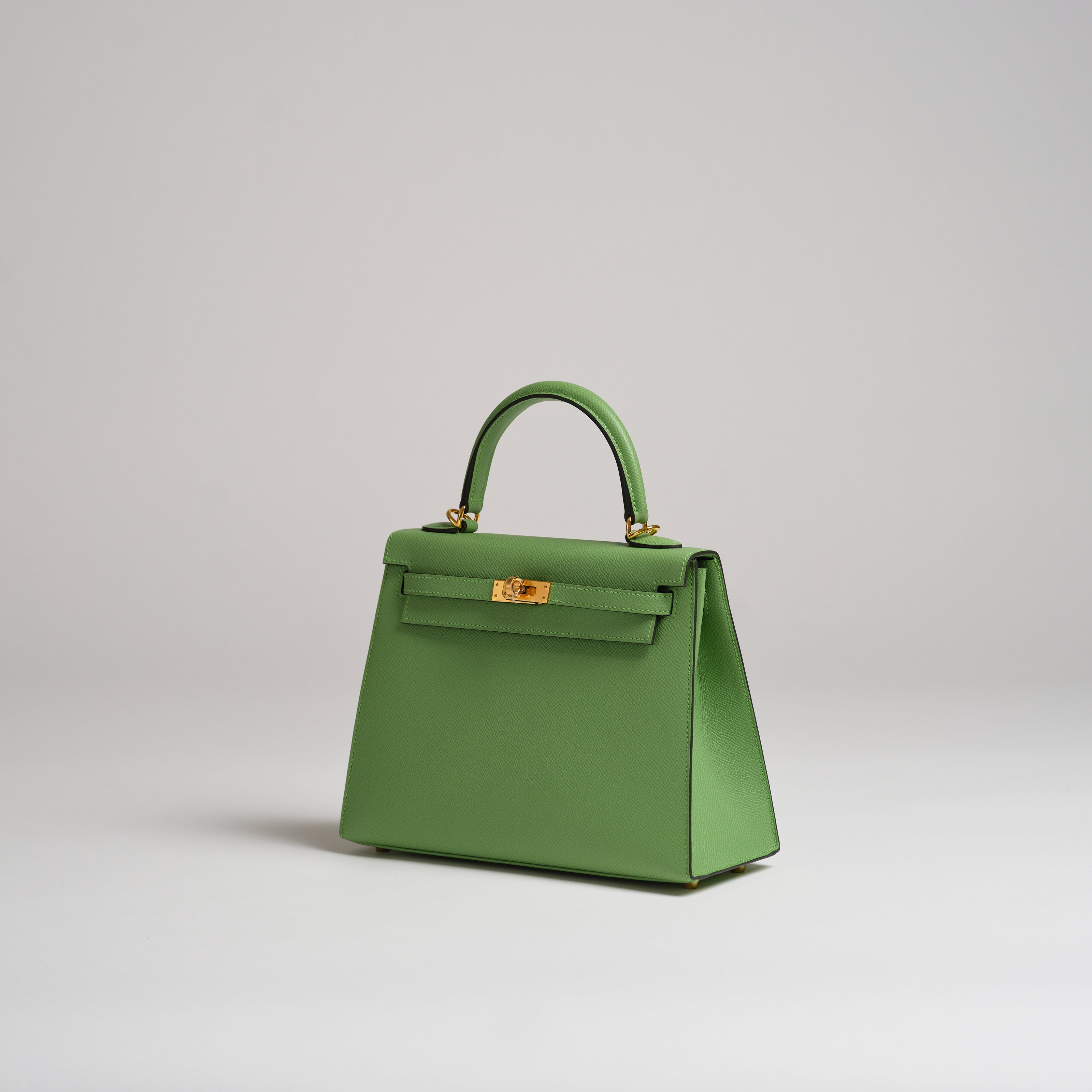 Hermès 25cm Kelly Sellier vert criquet epsom gold hardware
