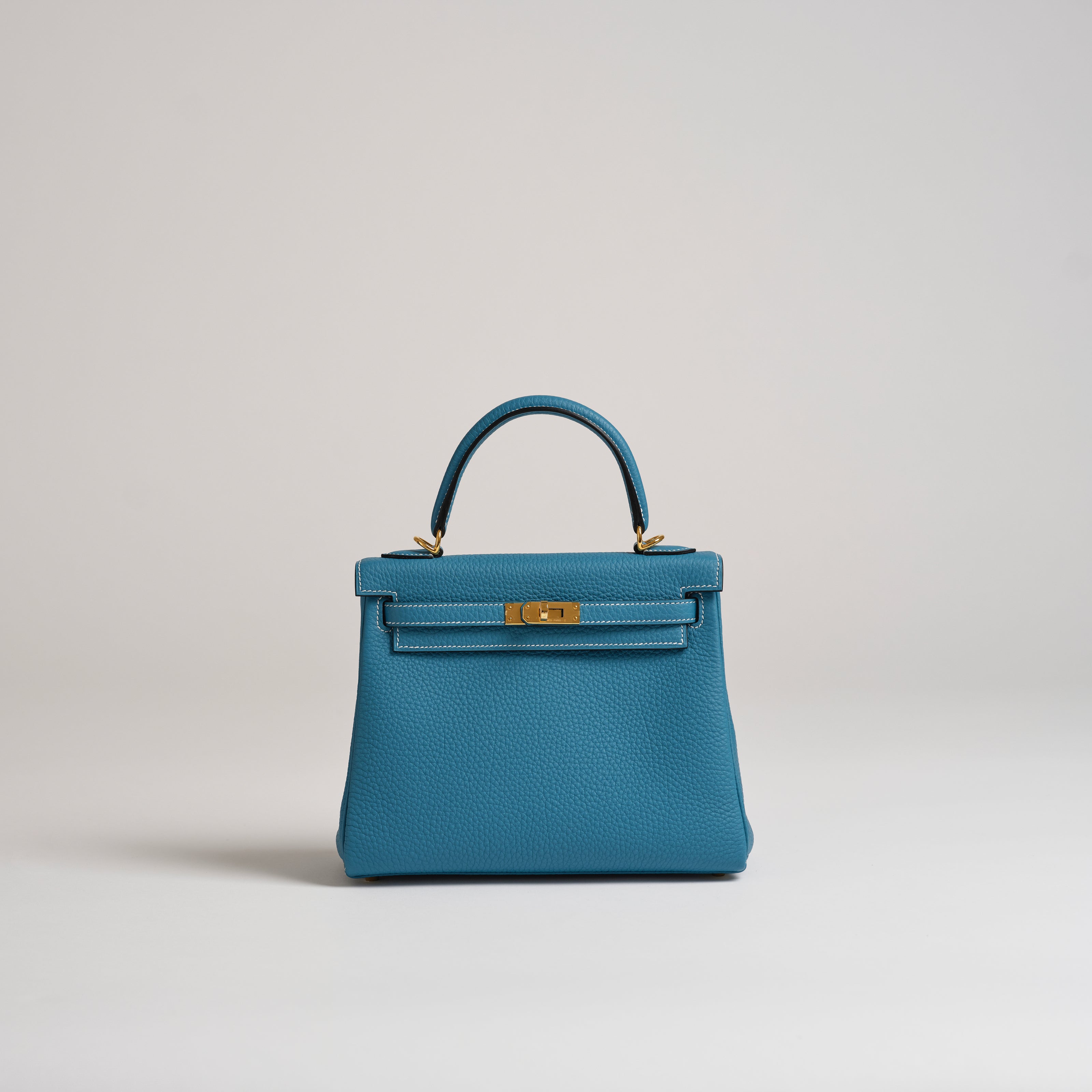 Hermès 25cm Kelly Retourne blue jean togo gold hardware