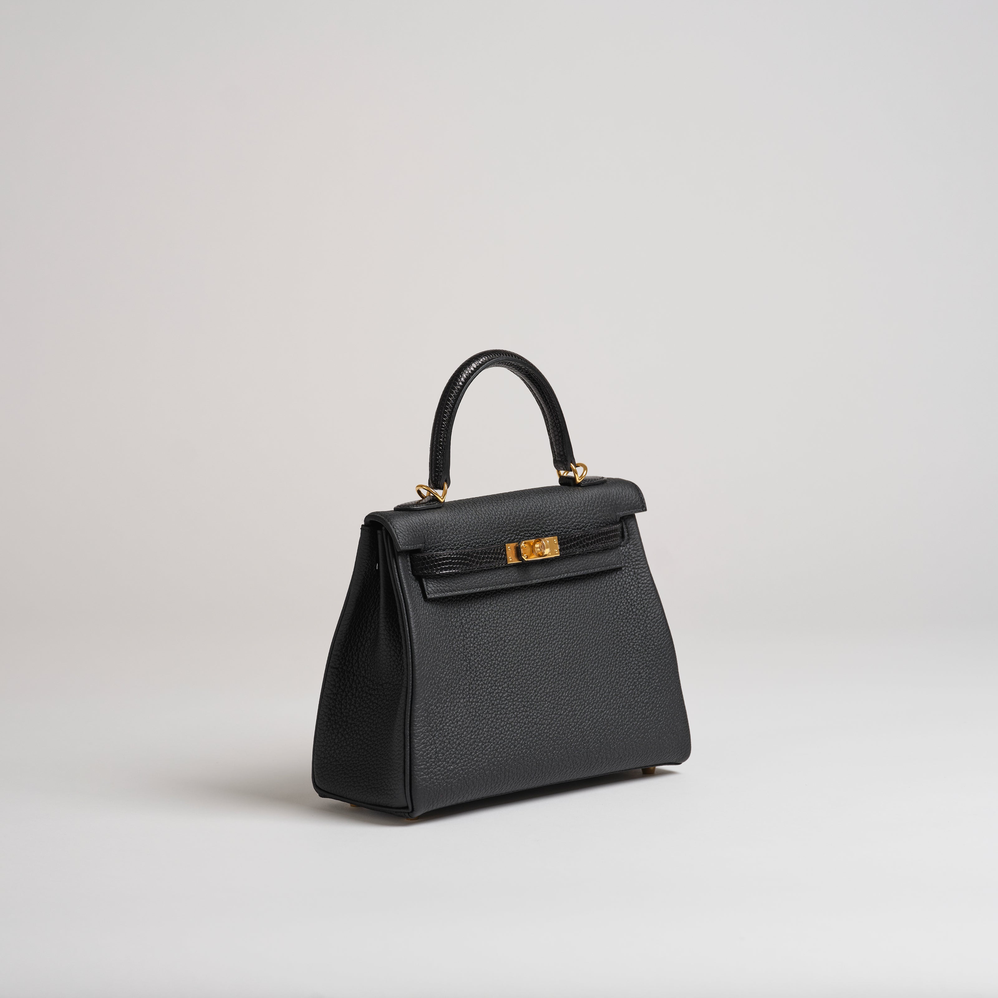 Hermès 25cm Kelly Retourne touch black togo & lizard gold hardware