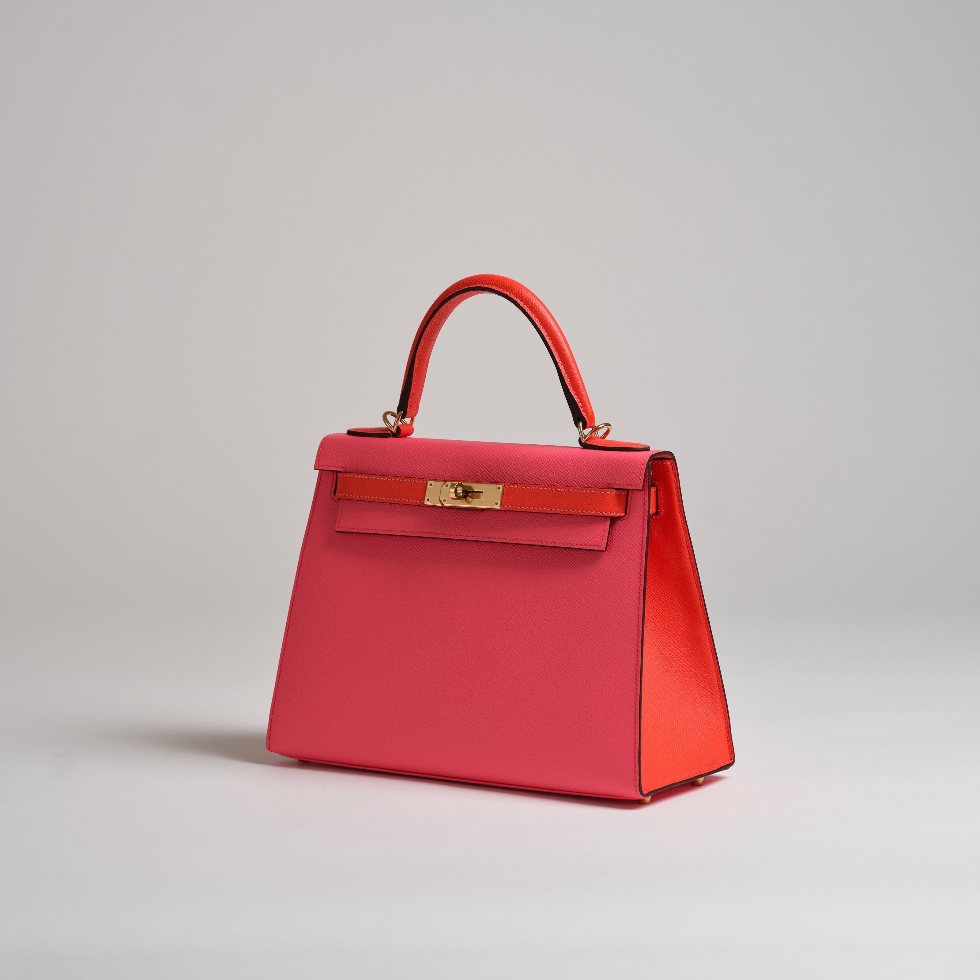 Hermès 28cm Kelly Sellier Horseshoe rose azalea & rose jaipure epsom gold hardware
