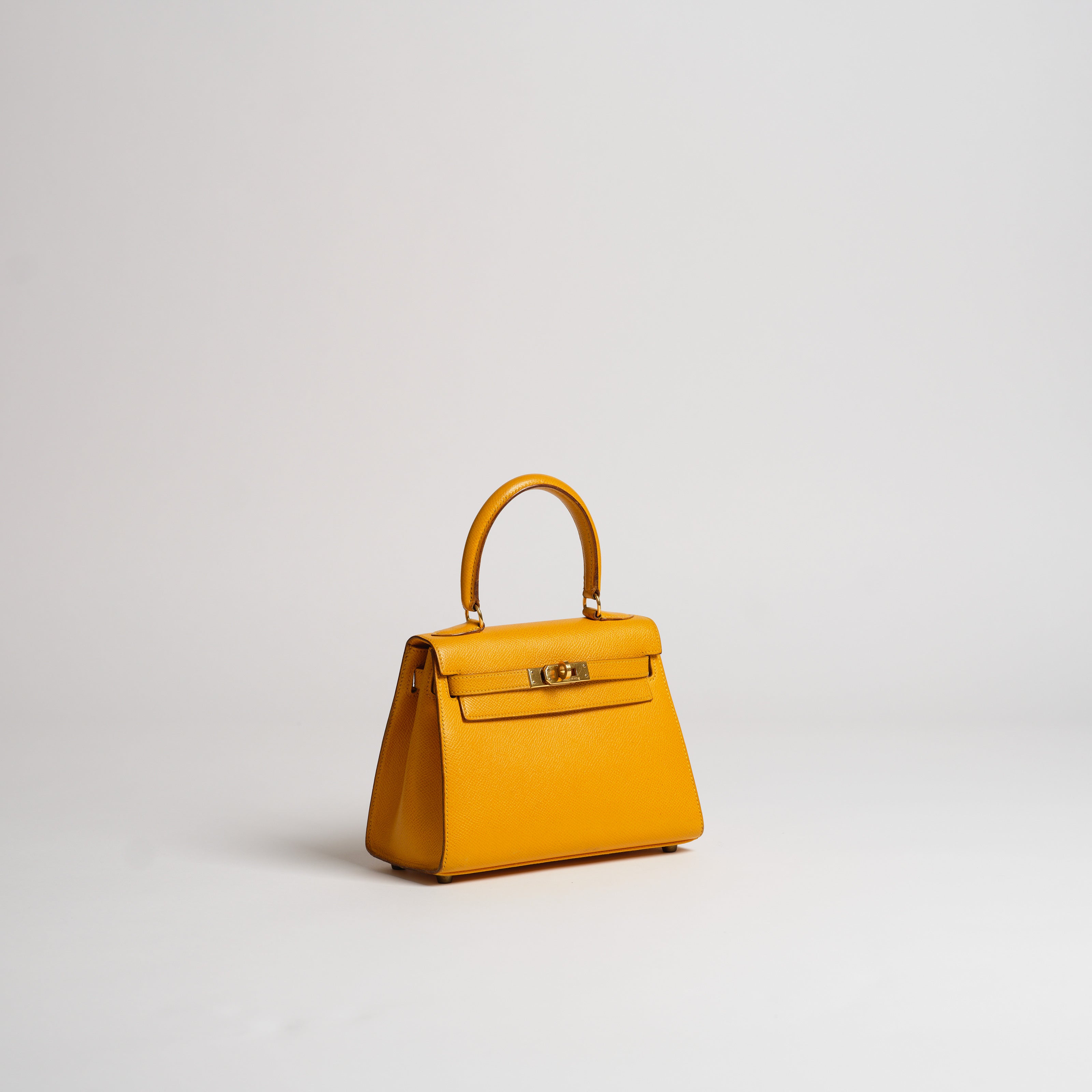Vintage Hermès 20cm Kelly Sellier jaune courchevel gold hardware