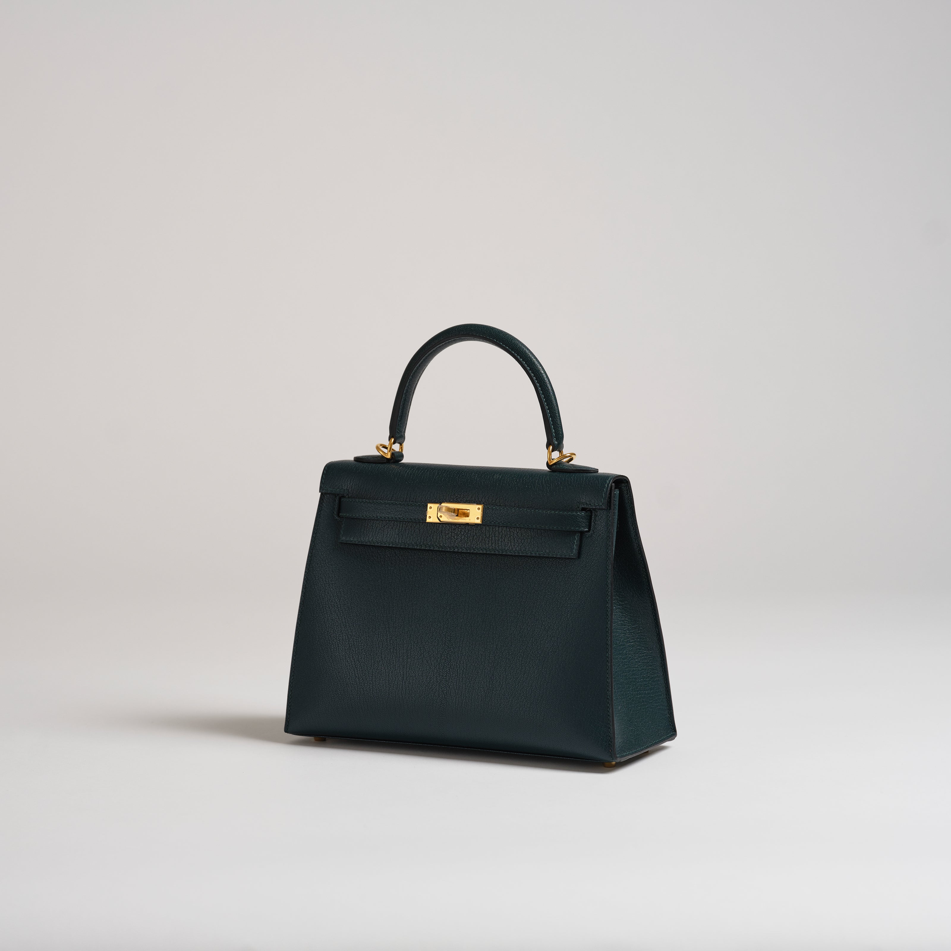 Hermès 25cm Kelly Sellier vert cypress chevre gold hardware