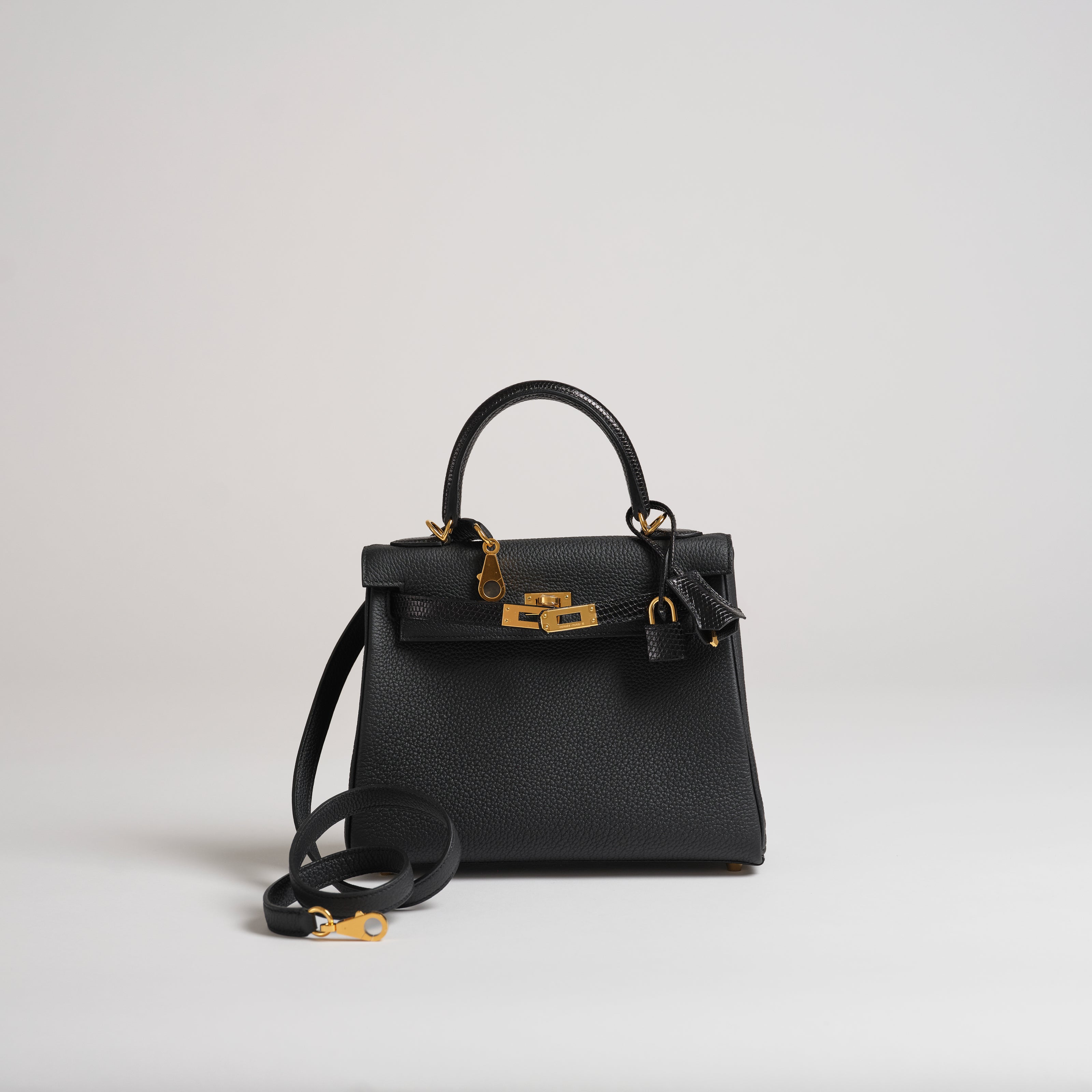 Hermès 25cm Kelly Retourne touch black togo & lizard gold hardware