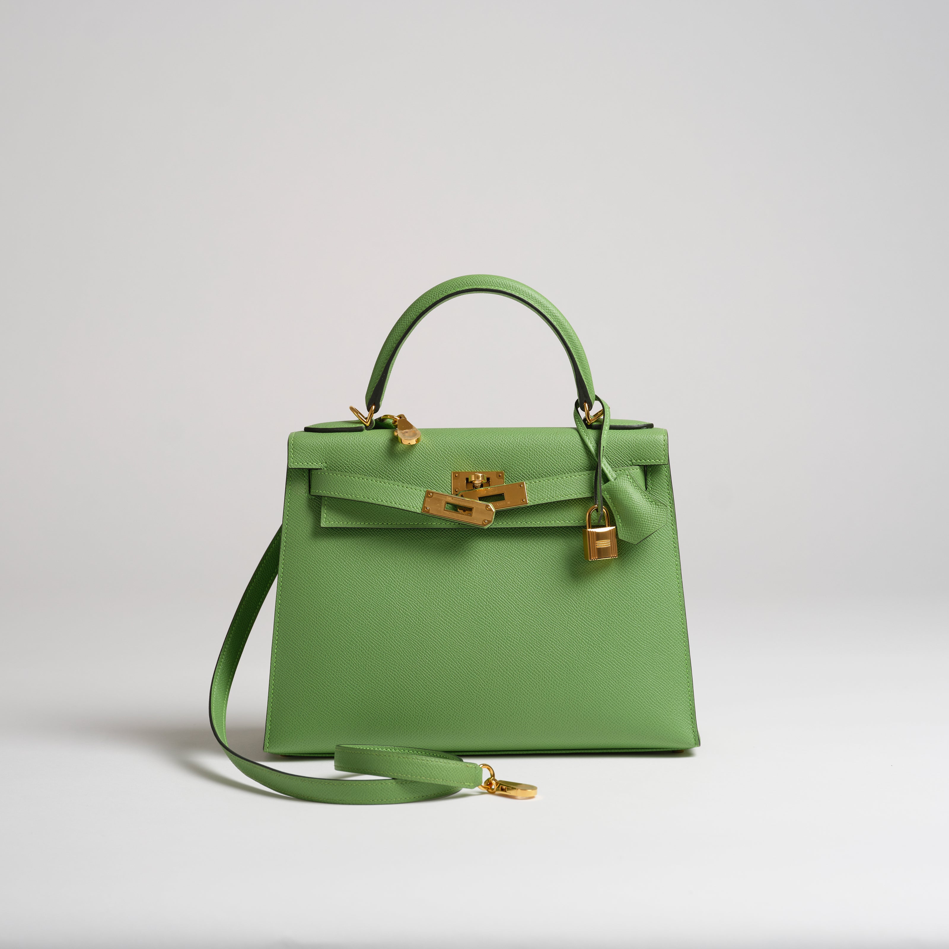 Hermès 28cm Kelly Sellier vert criquet epsom gold hardware